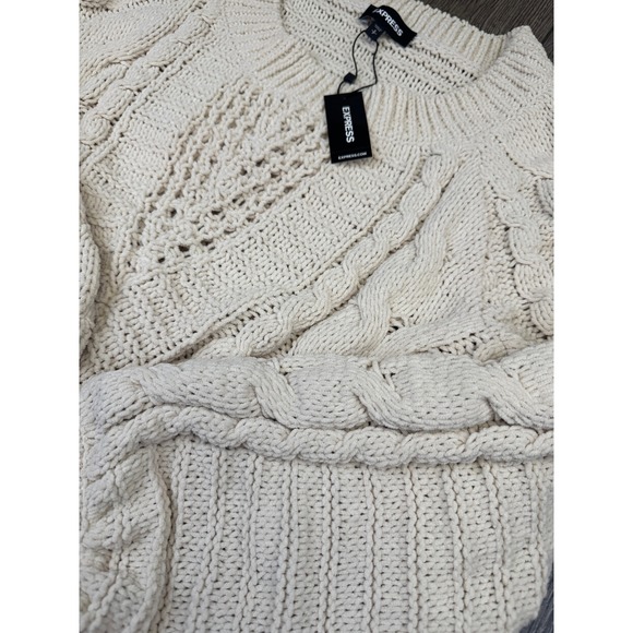 NWT EXPRESS Chunky Cable Knit Sweater Cream Ivory Cotton Size S - Picture 4 of 10